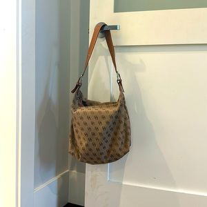 Adorable, Dooney and Bourke medium sized bucket bag. Great condition.
